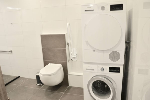 Medium property photo - Gedempte Gracht, 2512 AM 'S-Gravenhage