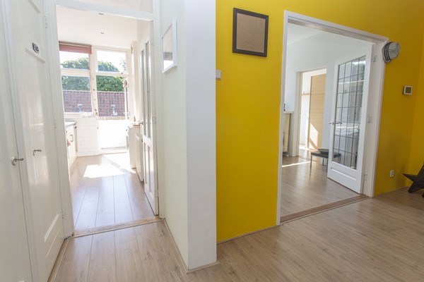 Medium property photo - Kanaalweg, 2584 CD Den Haag