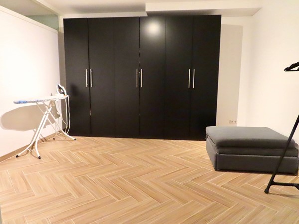 Medium property photo - Gedempte Gracht, 2512 AM Den Haag