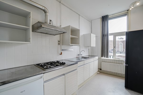 Medium property photo - Valkenboslaan 39A, 2563 CE Den Haag