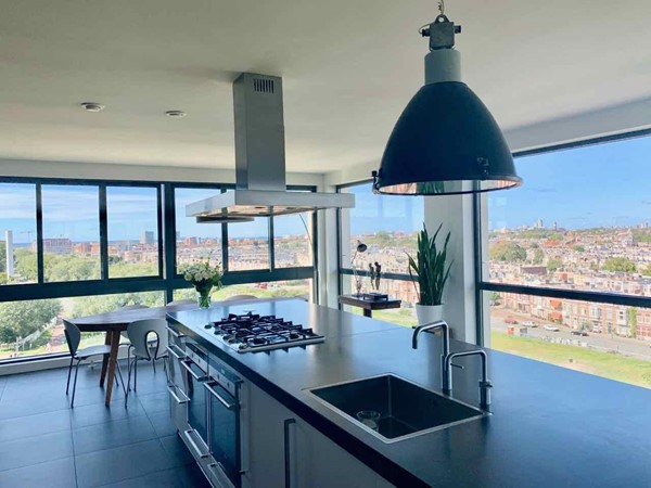 Medium property photo - Tjalie robinsonduin 17, 2566 HE The Hague