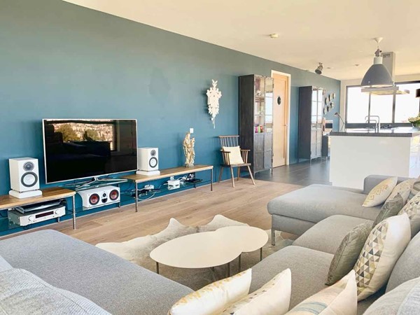 Medium property photo - Tjalie robinsonduin 17, 2566 HE The Hague