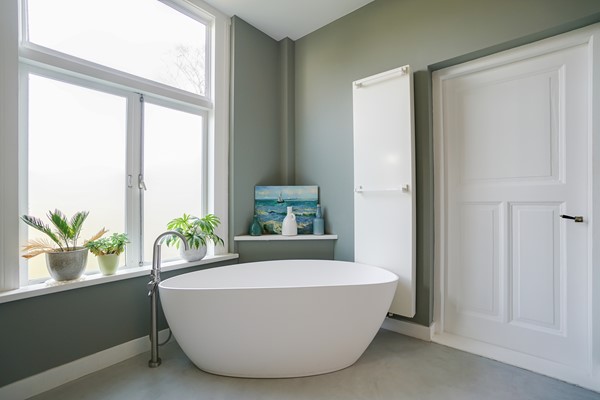 Medium property photo - Badhuisweg, 2597 JS The Hague