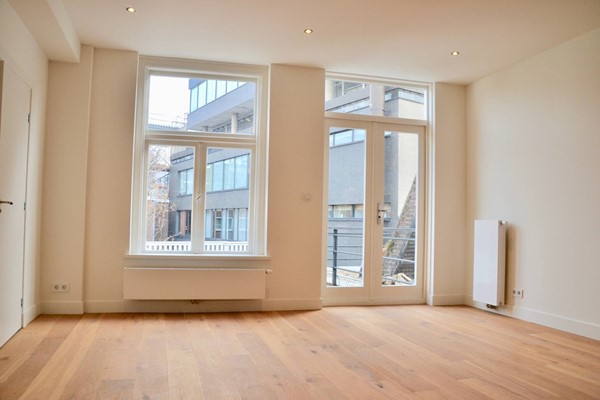 Medium property photo - Hoogstraat, 2513 AP The Hague