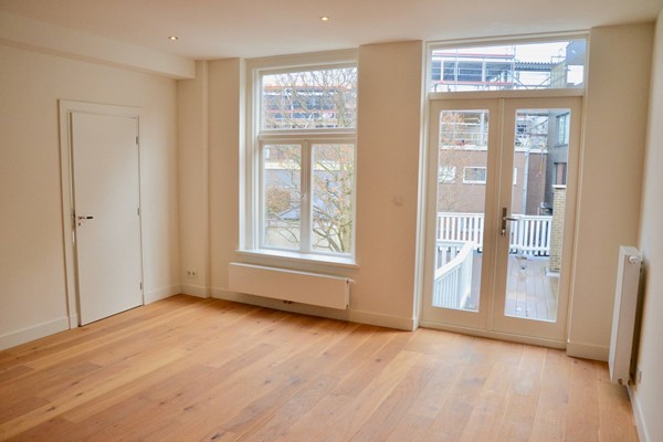 Medium property photo - Hoogstraat, 2513 AP The Hague