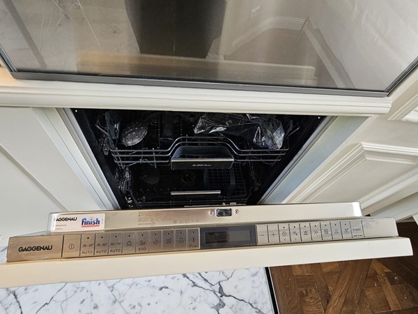 Medium property photo - Toussaintkade 6, 2513 CJ Den Haag