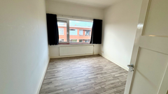 Van der Aastraat 67 unfurnished - 27.png