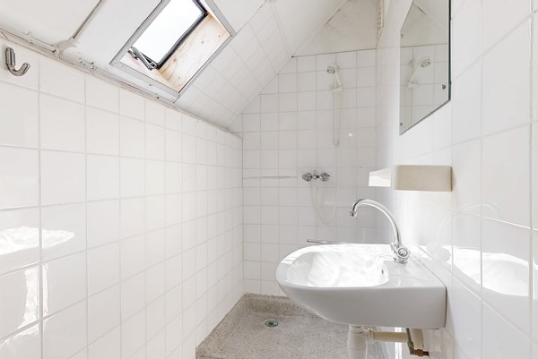 Medium property photo - Kanaalweg 46, 2584 CL Den Haag