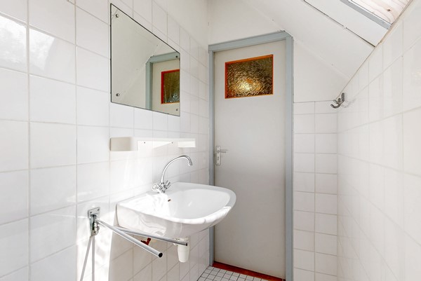 Medium property photo - Kanaalweg 46, 2584 CL Den Haag