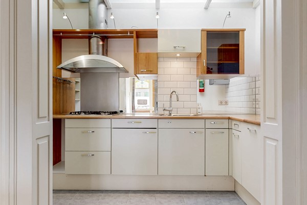 Medium property photo - Oude Singel 76, 2312 RD Leiden