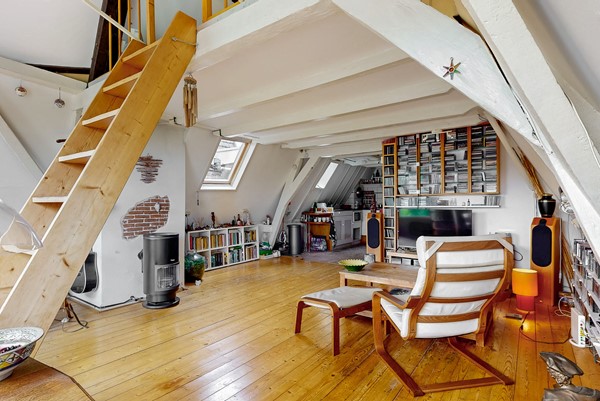 Medium property photo - Oude Singel 76, 2312 RD Leiden