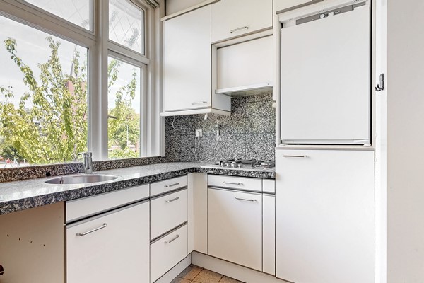Medium property photo - Van der Waalsstraat 1, 2313 VB Leiden
