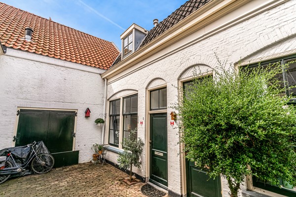 Te koop: Roggebroodshof 1, 2312 TP Leiden