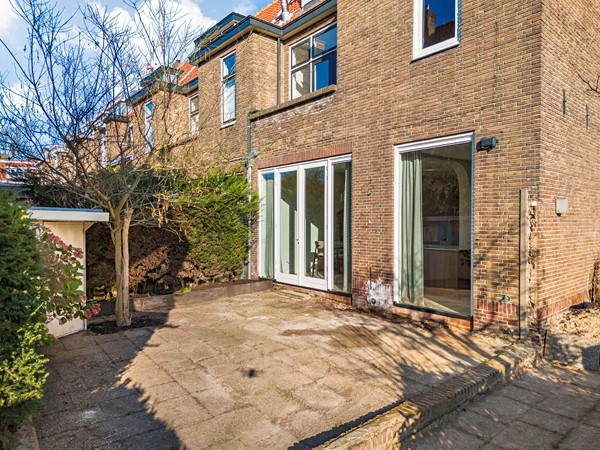 Medium property photo - Bloemistenlaan 46, 2313 BB Leiden