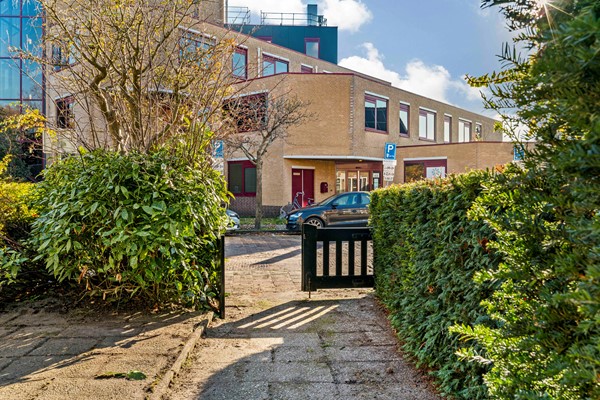 Medium property photo - Bloemistenlaan 46, 2313 BB Leiden