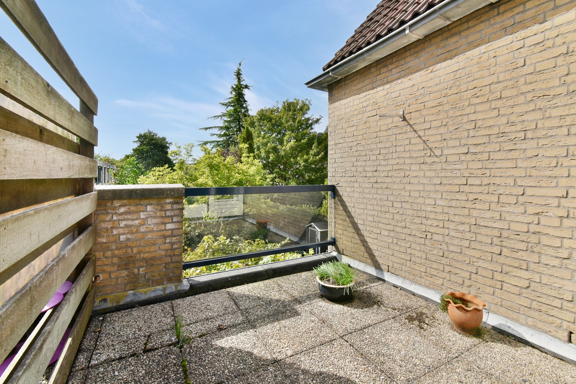 Tussenwoning te koop: Kroeskarper 6, Leiden