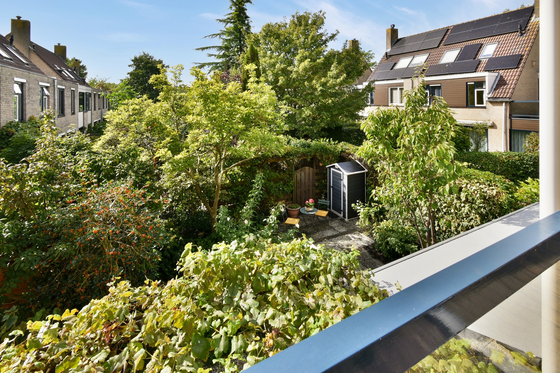 Tussenwoning te koop: Kroeskarper 6, Leiden