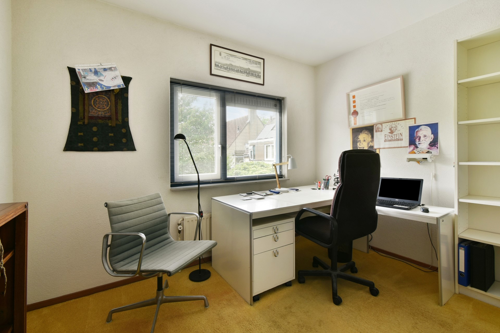 Tussenwoning te koop: Kroeskarper 6, Leiden