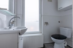 Toilet + wastafel 1e Gentiaanstraat 6 Bergen op Zoom.jpeg