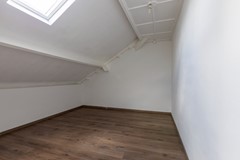 slaapkamer zolder achter (2).jpeg