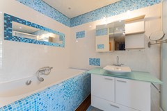 badkamer (2).jpg