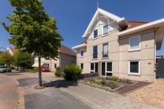 voorkant huis (5).jpg