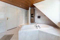 badkamer (2).jpeg