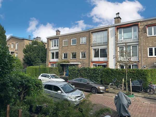 Medium property photo - Hanedoesstraat 137, 2597 XE Den Haag