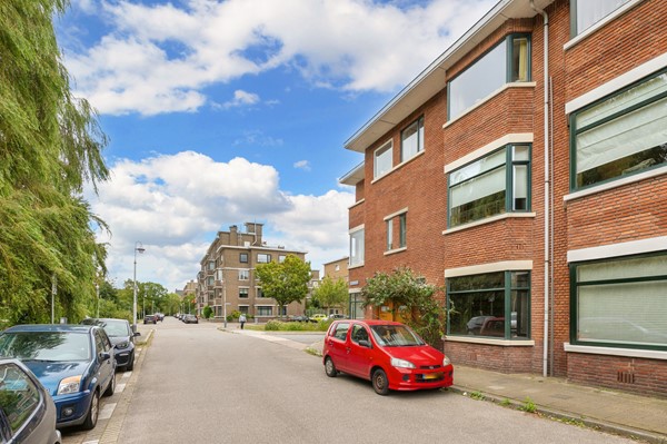 Verkocht onder voorbehoud: Aronskelkweg 72, 2555GN Den Haag