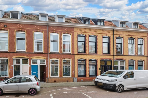 Sold subject to conditions: Willem Beukelszoonstraat 49, 2584XP The Hague