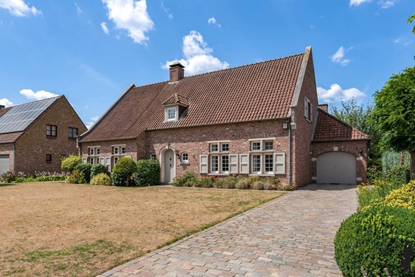 Steenweg Weelde 116, 2382 Ravels