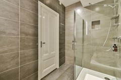 For sale: Eerste Helmersstraat 51-2, 1054 DB Amsterdam