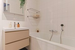 New for sale: Van Oldenbarneveldtstraat 52M, 1052 KC Amsterdam