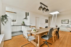 For sale: Hogeweg 8H, 1098 CB Amsterdam