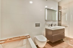 Under offer: Welnastraat, 1096 GJ Amsterdam