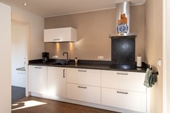 08751786_9.jpg