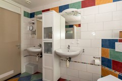 08767935_30.jpg