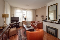 08879413_8.jpg