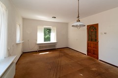 08967260_3.jpg