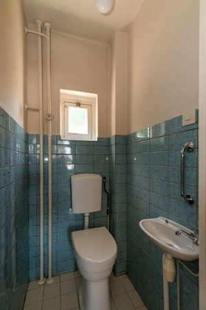 08967260_7.jpg