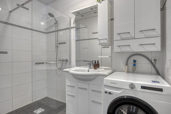 Medium property photo - Alpenlaan 176, 5022 LN Tilburg