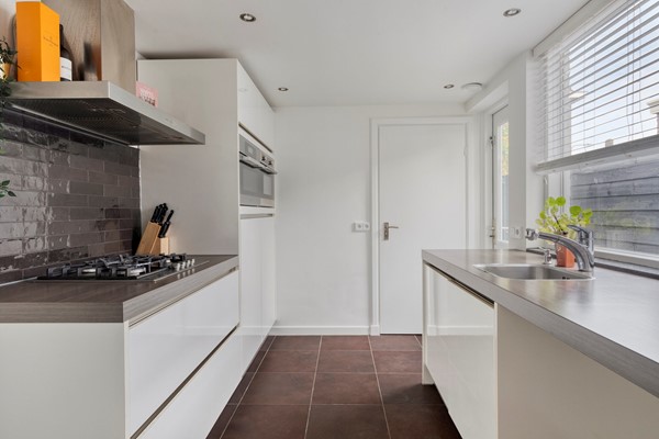 Medium property photo - Daendelsstraat 18, 5018 ES Tilburg