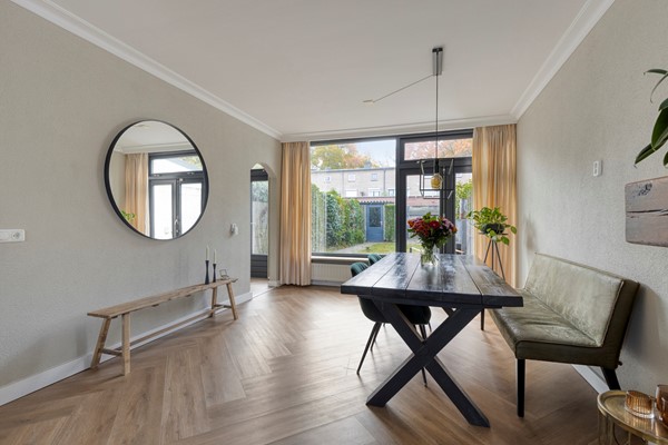 Medium property photo - Montfortanenlaan 62, 5042 CW Tilburg