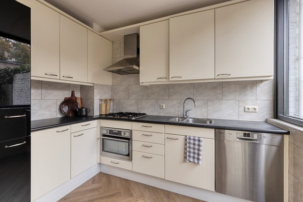 Medium property photo - Montfortanenlaan 62, 5042 CW Tilburg