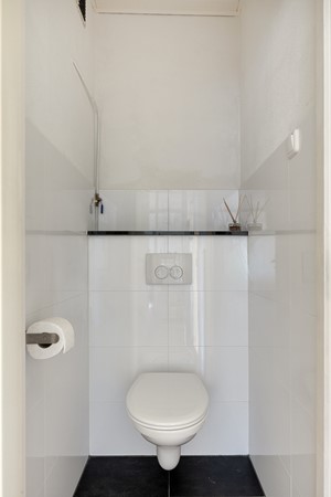 Medium property photo - Professor Cobbenhagenlaan 32, 5037 DC Tilburg