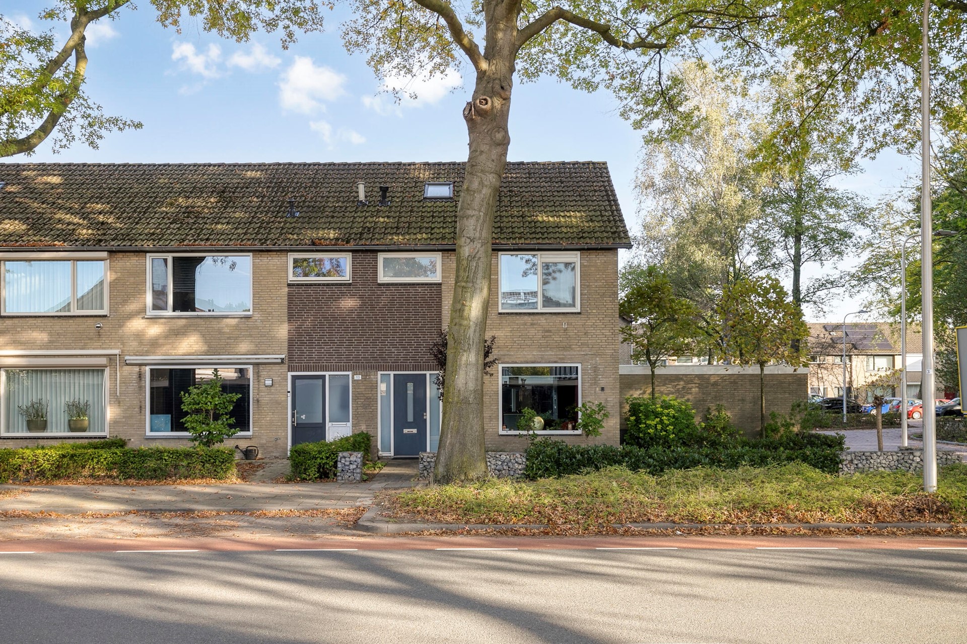 Tussenwoning te koop: Beethovenlaan 111, Tilburg