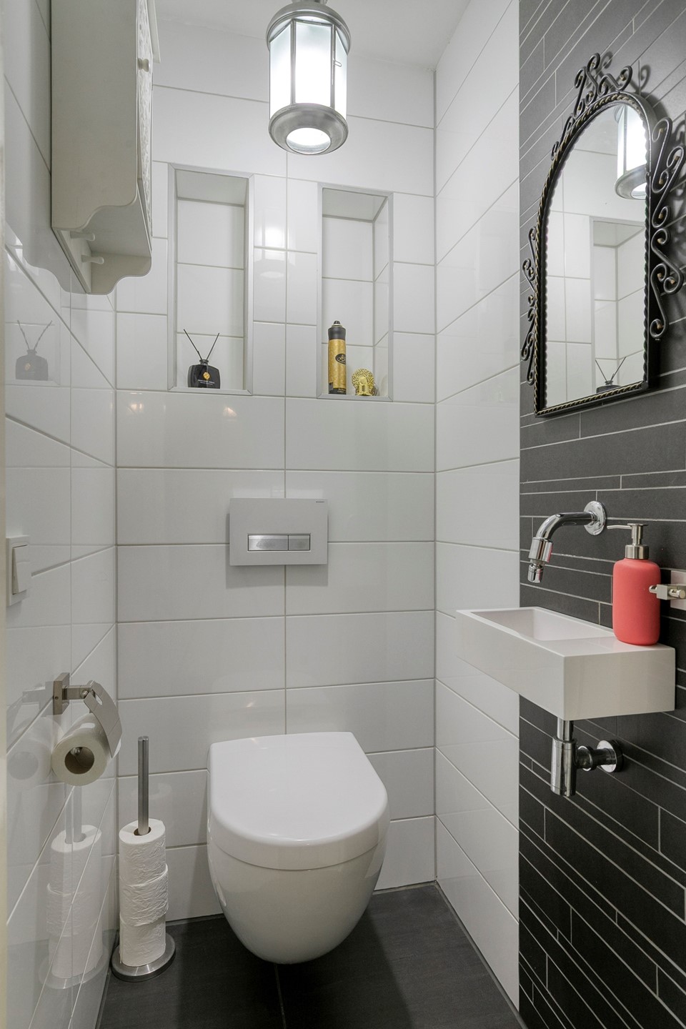 Tussenwoning te koop: Beethovenlaan 111, Tilburg