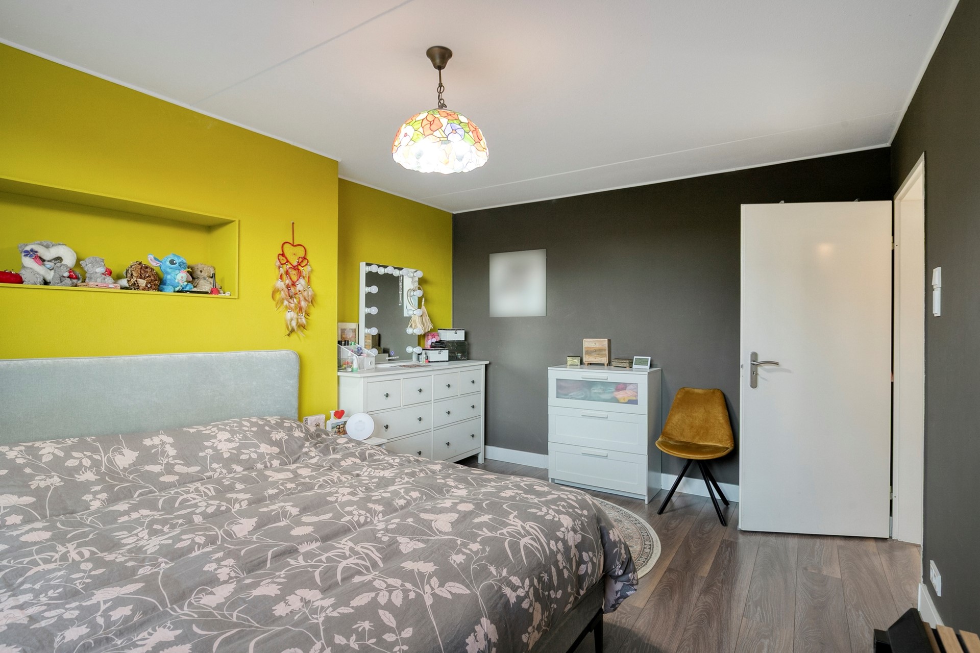 Tussenwoning te koop: Beethovenlaan 111, Tilburg