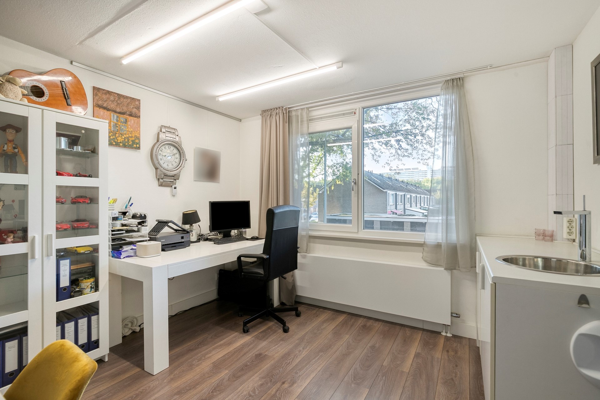 Tussenwoning te koop: Beethovenlaan 111, Tilburg