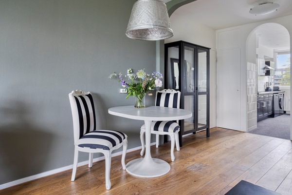 Medium property photo - Zangvogelweg 14, 3815 DL Amersfoort